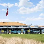 Western Hotel 4*