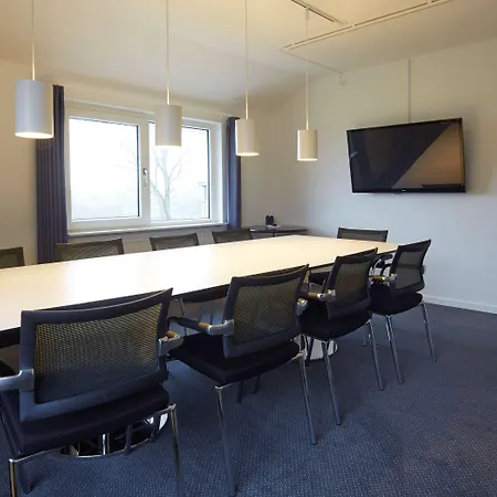 Western פרדריקה