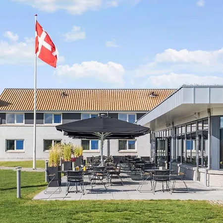 Hotell Western 4*