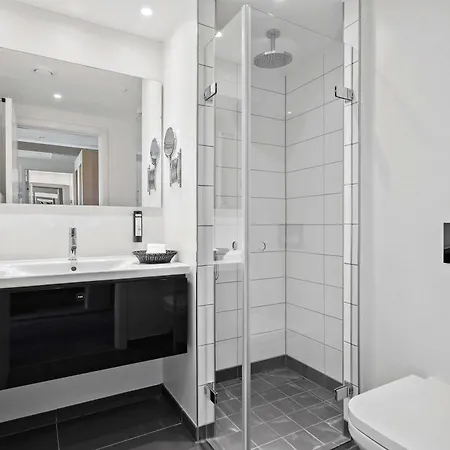 Western Hotel 4*